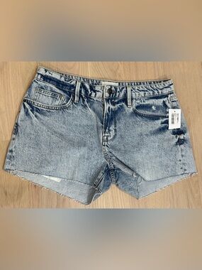 FRAME  Denim Le Grand Garcon Short Raw Fray Light Wash 28 NEW